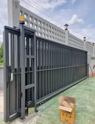 automatic-telescopic-sliding-gate-250x250